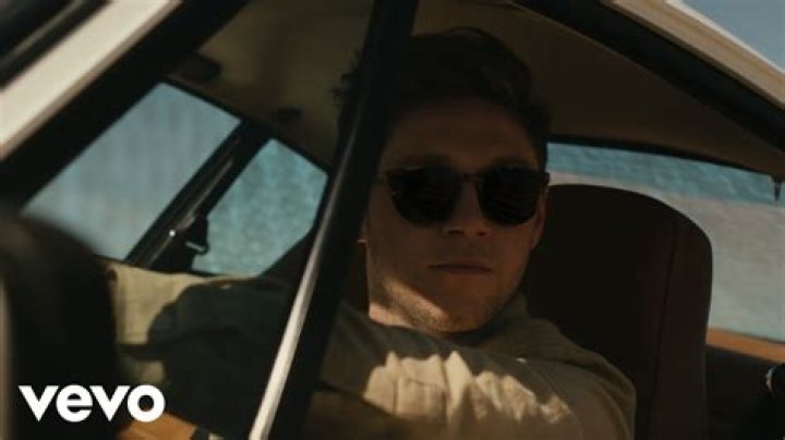 Niall Horan’s ‘On The Loose’ Video — Pics