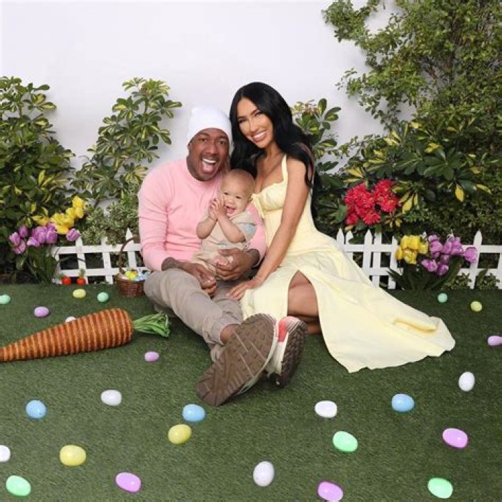 Nick Cannon Cradles Bre Tiesi’s Baby Bump In Easter Bunny Photo – Hollywood Life