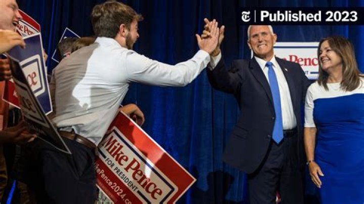 Pete Buttigieg Calmly Destroys Mike Pence With ‘Porn Star’ Diss In Epic Pre-Debate Chat — Watch