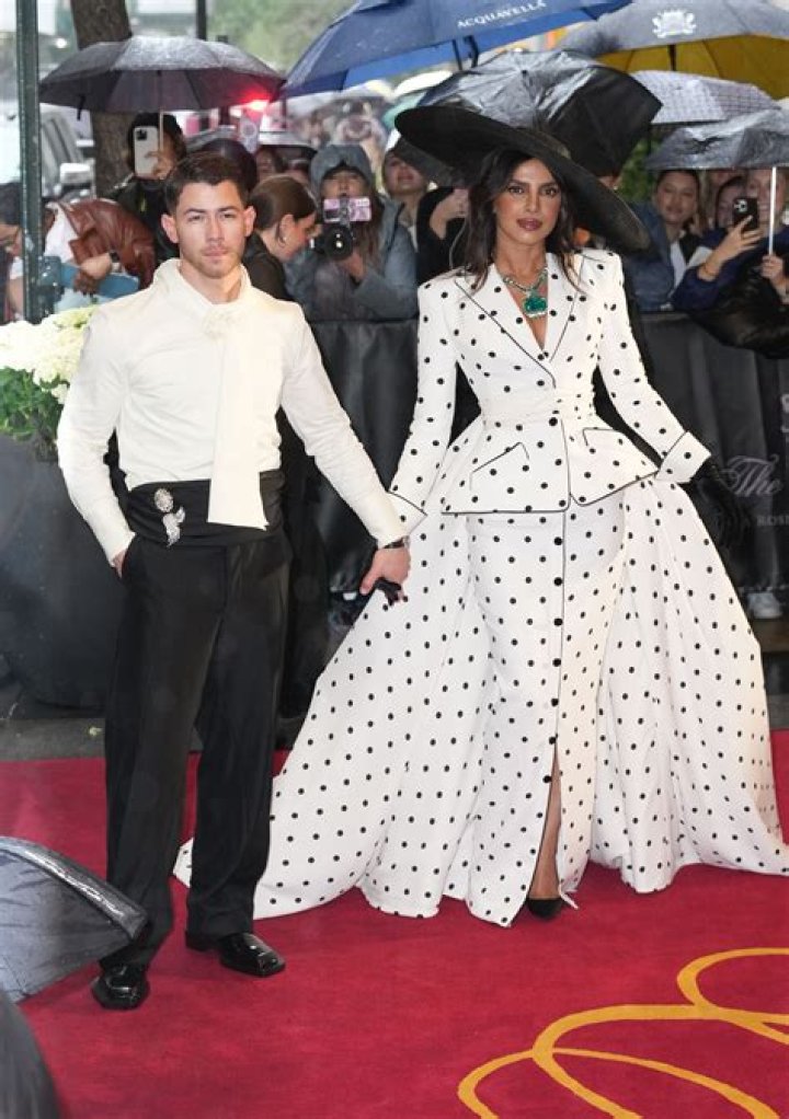 Polka Dots: Priyanka Chopra, Emily Ratajkowski & More Stars Rock The Patterned Look For Spring