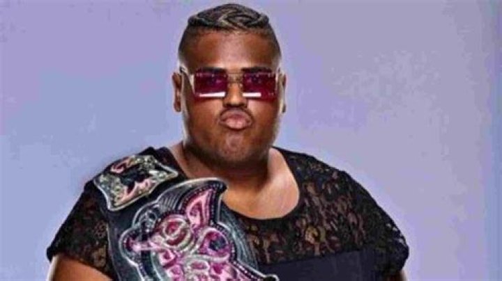 
Quincy Elliott Height, Weight, Net Worth, Age, Birthday, Wikipedia, Who, Nationality, Biography 