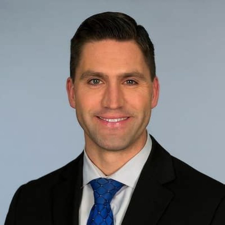 Rob Hughes KMBC Height, Age, Who, Wife, Biography, Wiki, Net Worth