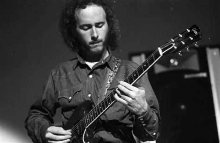 Robby Krieger - Bio, Age, net worth, height, Wiki, Facts and Family