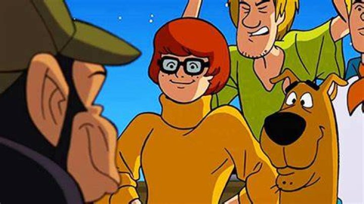 ‘Scooby-Doo’s Velma Is Confirmed To Be A Lesbian: Video – Hollywood Life