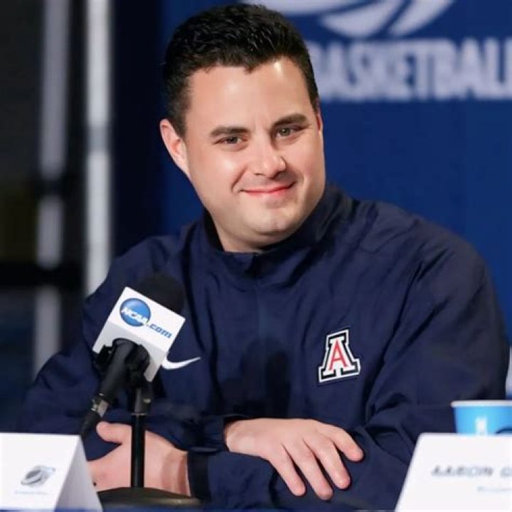 Sean Miller - Bio, Age, net worth, siblings, Wiki, Facts and Family