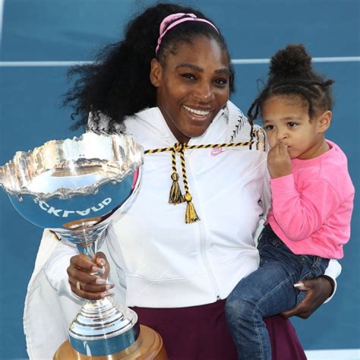 Serena Williams Not Satisfied with Daughter Olympia’s Make-Up Skills – Hollywood Life