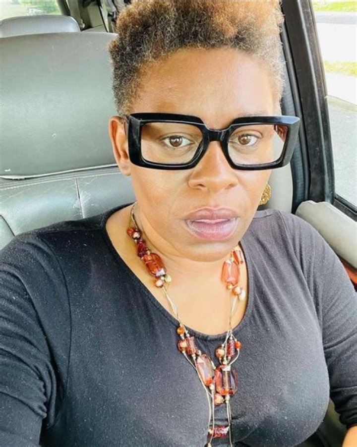 
Shonka Dukureh Height, Weight, Net Worth, Age, Birthday, Wikipedia, Who, Nationality, Biography 