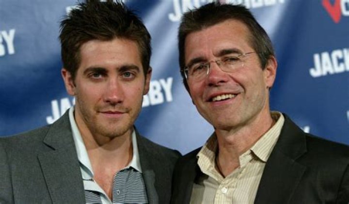 Stephen Gyllenhaal - Bio, Age, net worth, siblings, Wiki, Facts and Family