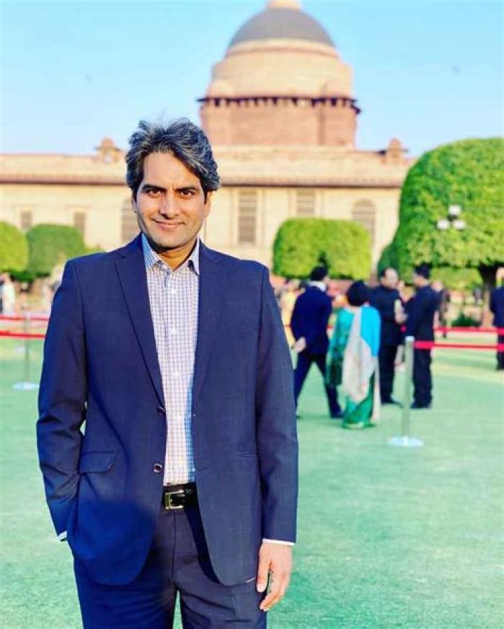 
Sudhir Chaudhary Height, Weight, Net Worth, Age, Birthday, Wikipedia, Who, Nationality, Biography 
