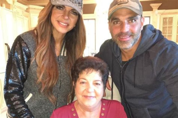 Teresa Giudice Shares Heartbreaking Video To Honor Mom Antonia At Funeral — Watch