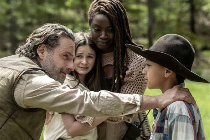 
‘The Walking Dead’ Series Finale Includes Heartbreaking Deaths and Also Hope: ‘We’re the Ones Who Live’ 