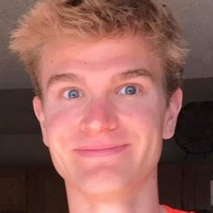 Tommy Des Brisay - Bio, Age, Wiki, Facts and Family