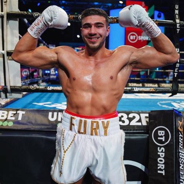 Tommy Fury - Bio, Age, Wiki, Facts and Family