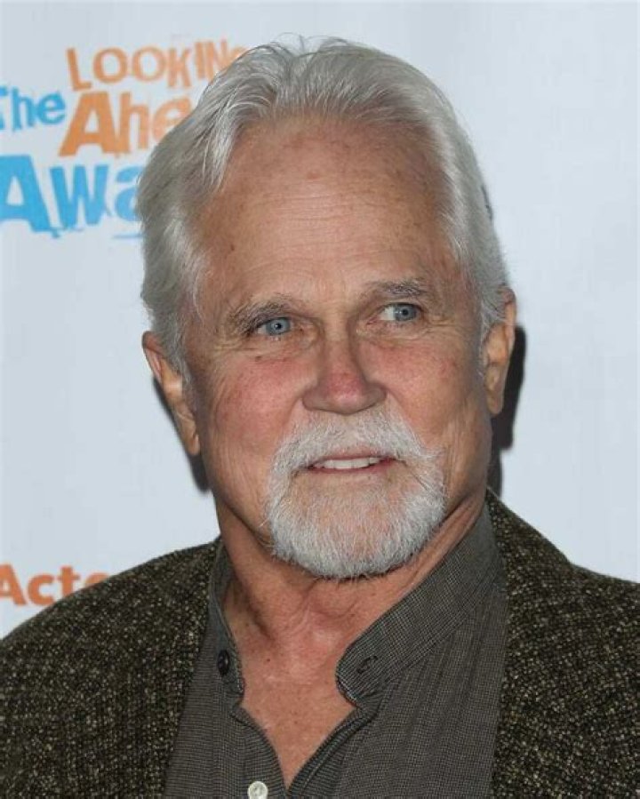 Tony Dow - Bio, Age, net worth, height, Wiki, Facts and Family