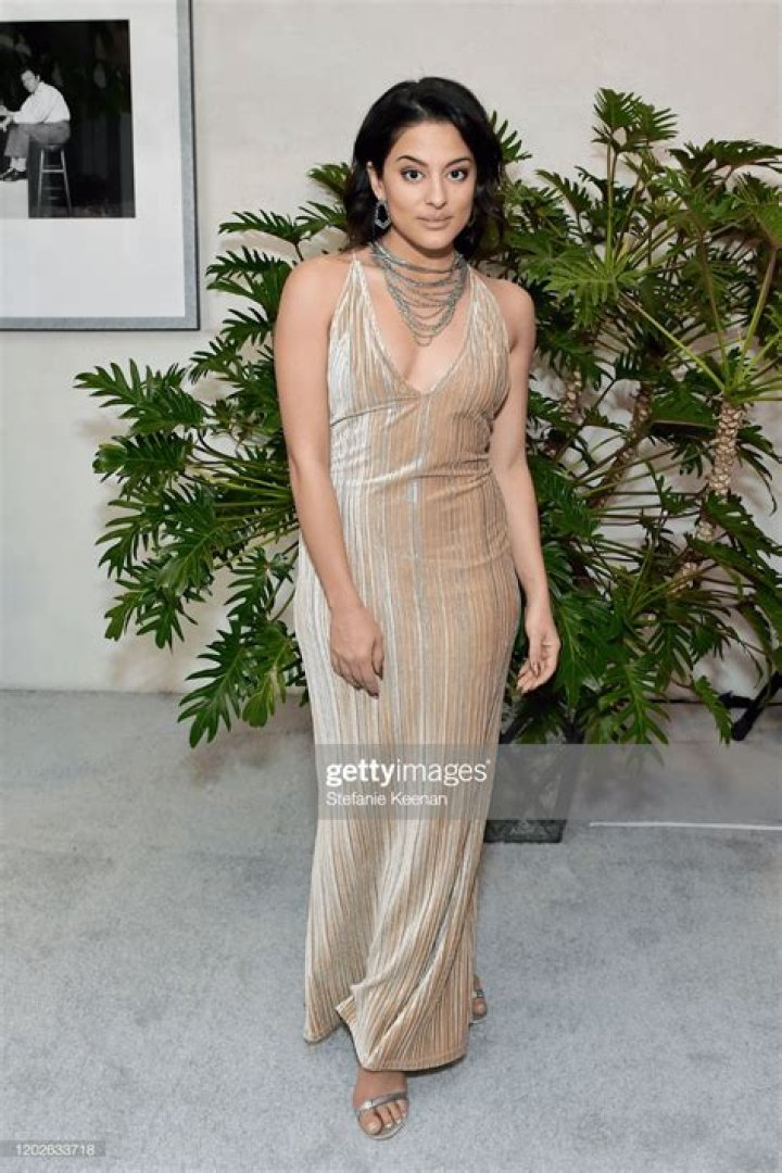
Untold Truth Of ‘The Wall Of Mexico’ Star – Carmela Zumbado 