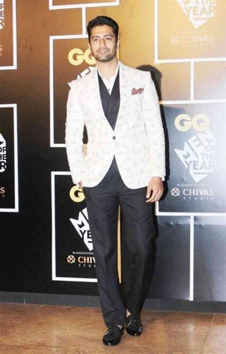 Vicky Kaushal - Bio, Age, height, weight, Wiki, Facts and Family