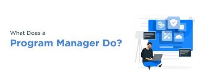 What does a software program manager do?