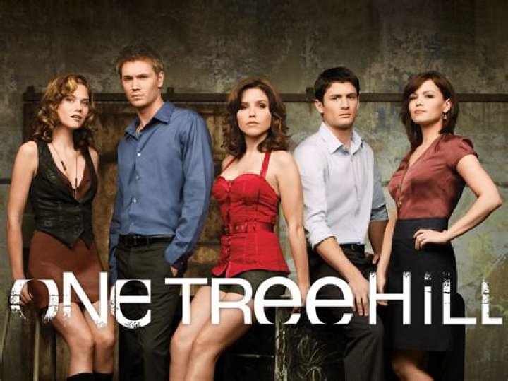 What happens Season 7 One Tree Hill?
