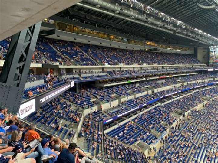 What is loge seating at US Open?