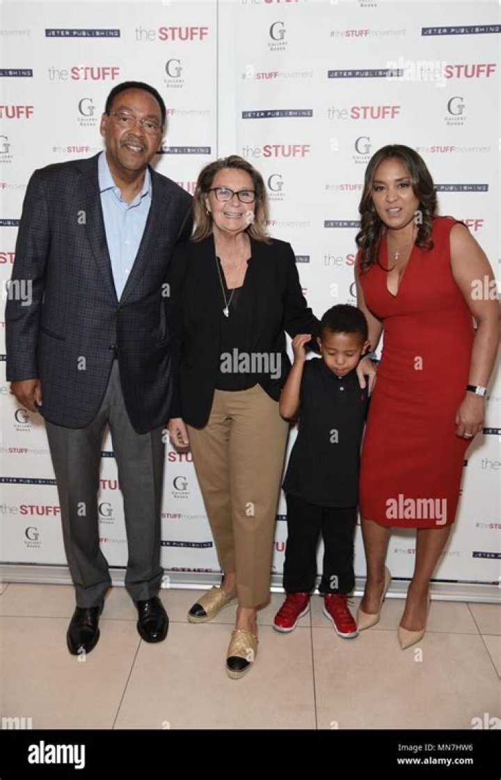 
What Is Sharlee Jeter Net Worth In 2022? Derek Jeter Sister Has Made A Name For Herself In The Industry 