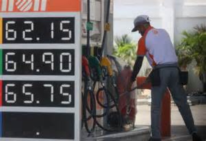 What is the petrol price in Oman?