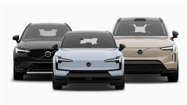What model Volvo did the saint drive?