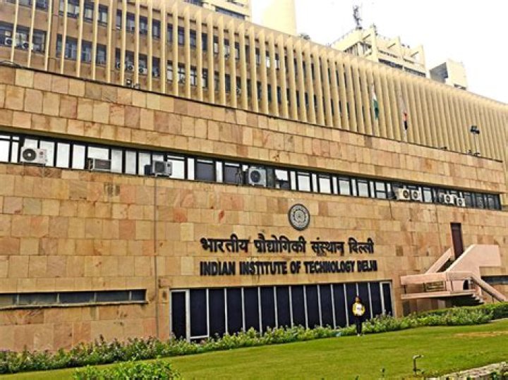 What rank is required for IIIT Delhi?