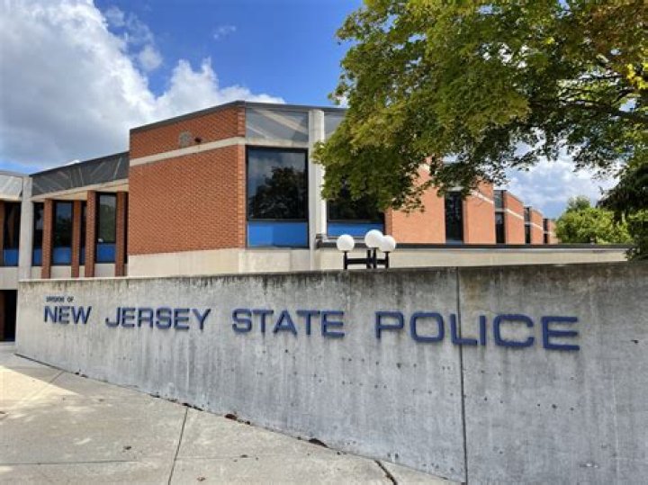 Where is the New Jersey State Police headquarters?