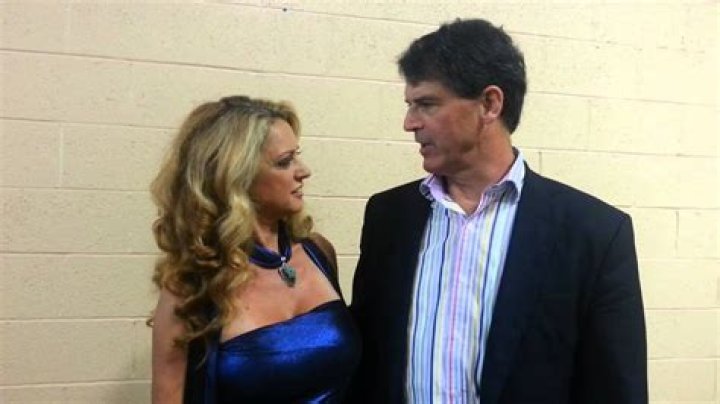 Who is Eben Alexander Dating Now?