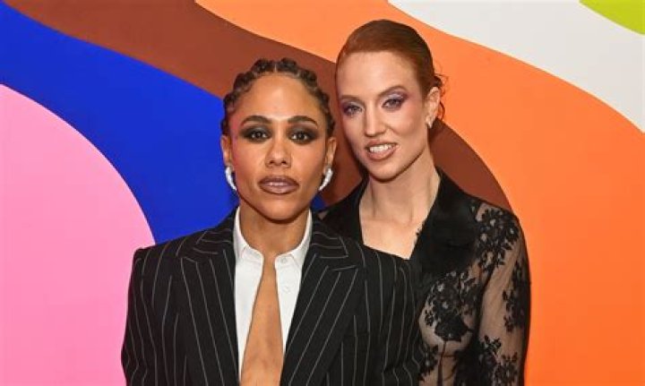 Who is Jess Glynne Dating Now