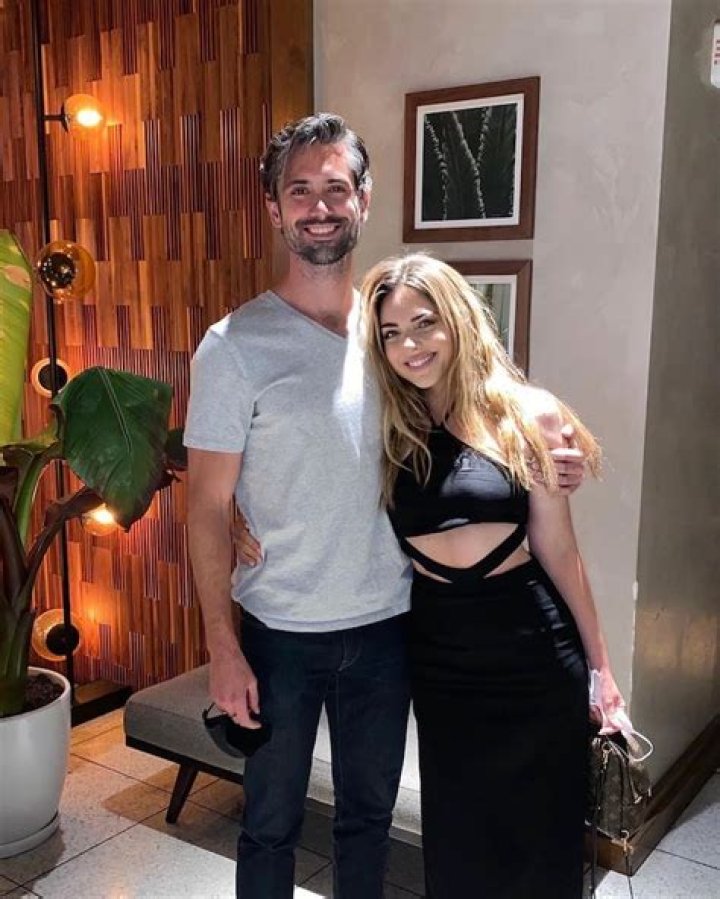 Who is Madeleine Byrne Dating Now?