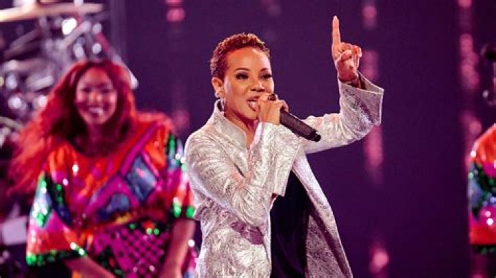 Who Is MC Lyte Sister? Family Age & Net Worth 2022