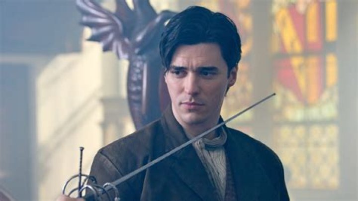 
Who Plays Liam In Dynasty? How Old is Liam In Dynasty? 