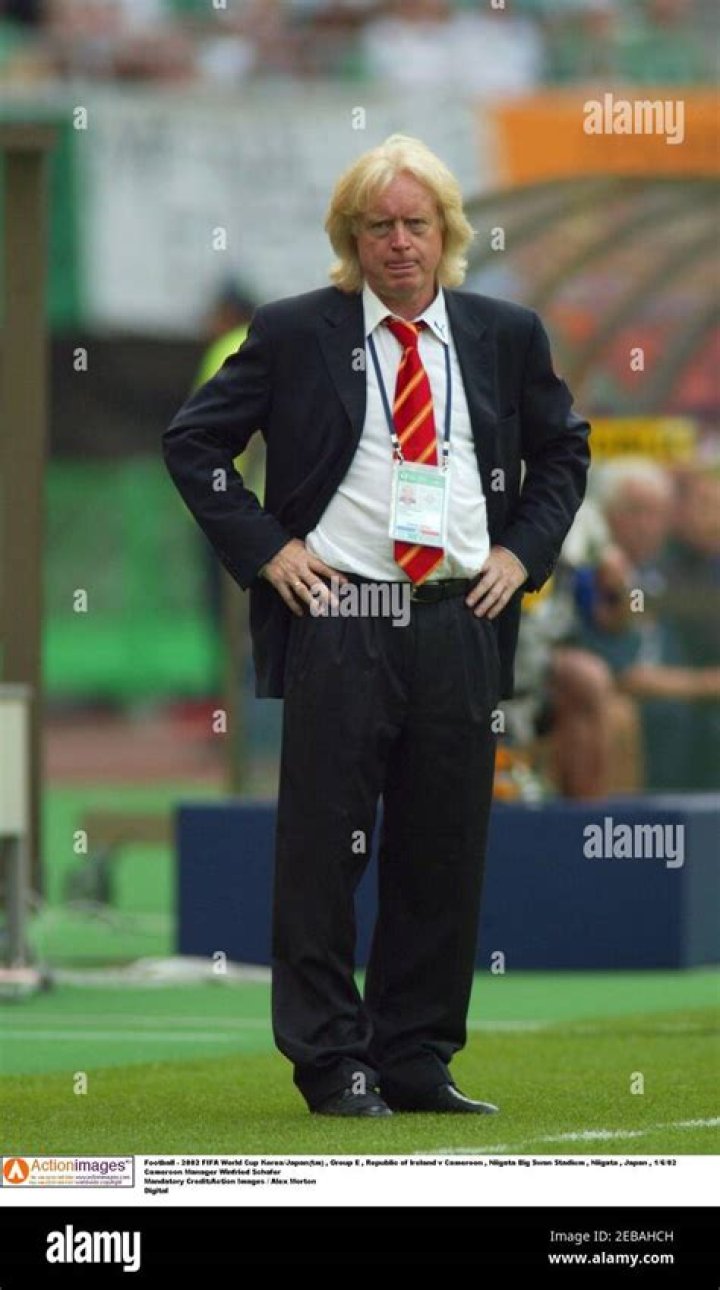 Winfried Schäfer - Bio, Age, height, Wiki, Facts and Family
