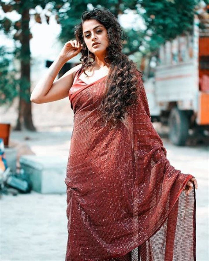 Yamini Singh Height, Weight, Net Worth, Age, Birthday, Wikipedia, Who, Nationality, Biography