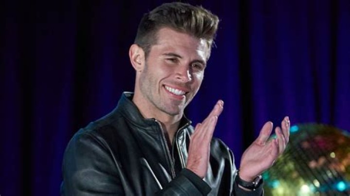 Zach Shallcross (realitystar)-Wiki, Age, Net Worth, Biography , Spotify, TikTok, Facebook, Facts and Family