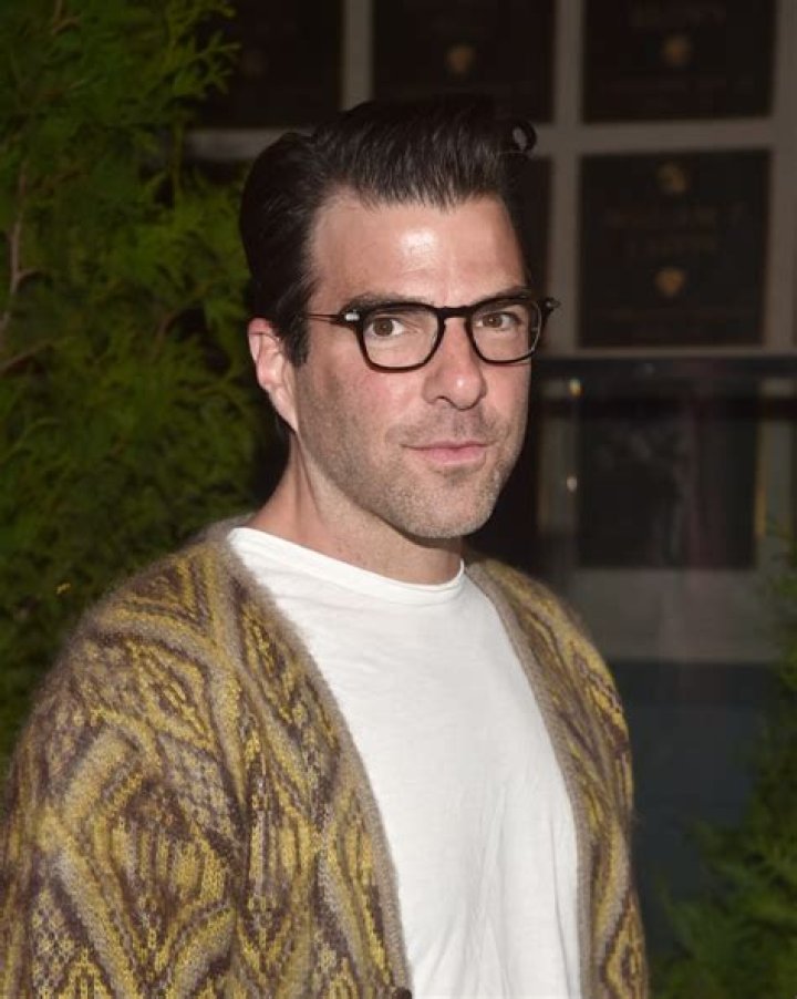 
Zachary Valentine Height, Weight, Net Worth, Age, Birthday, Wikipedia, Who, Nationality, Biography 